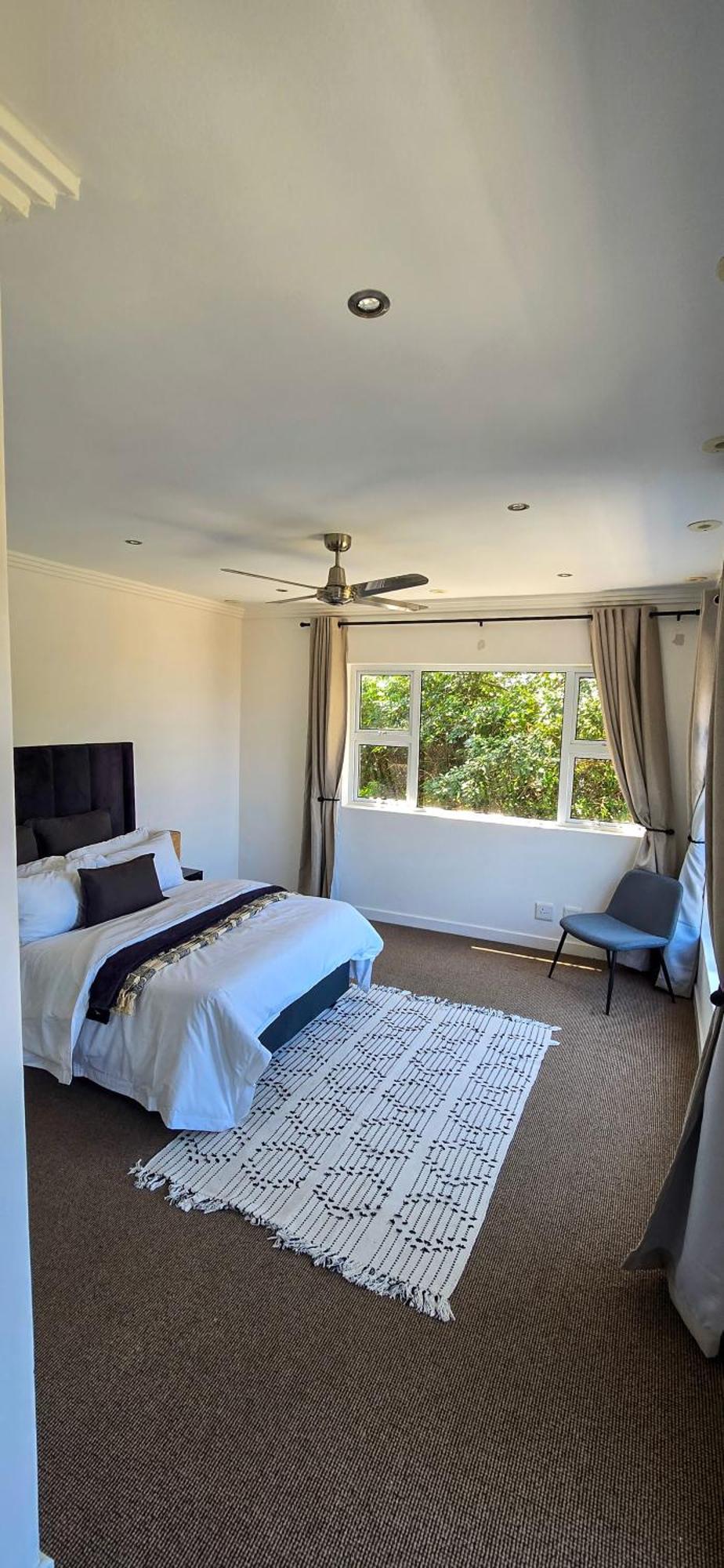 The Woodlands Escape In *