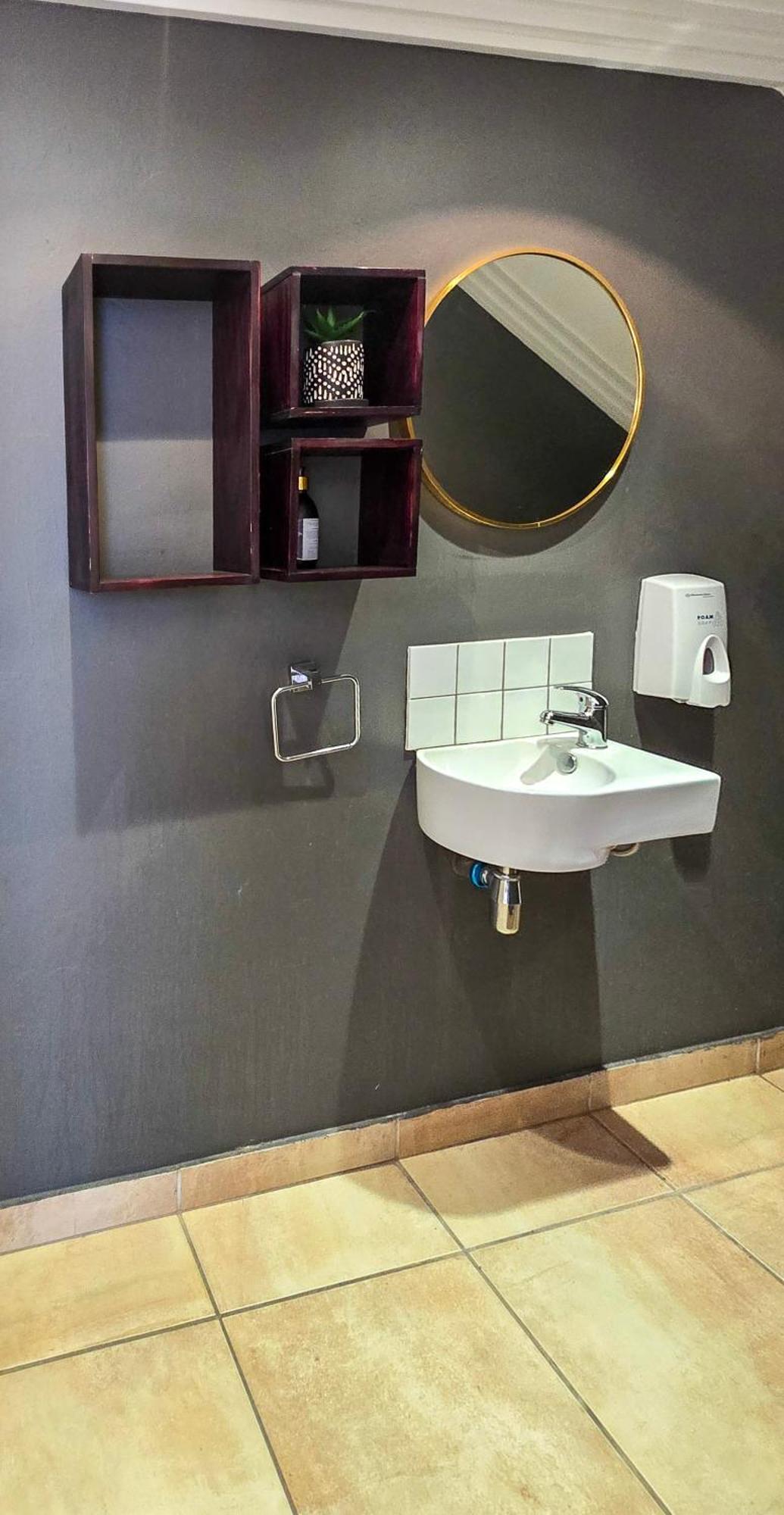 The Woodlands Escape In Holiday home Durban